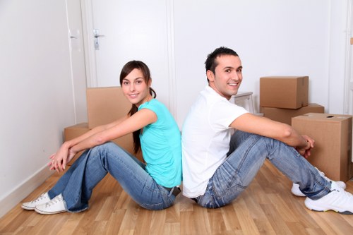 Local moving truck for flat and apartment removals