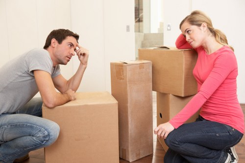 Packing and careful handling for moving jobs