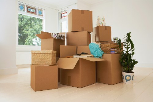 Local moving van transport for household or office items in Lambeth